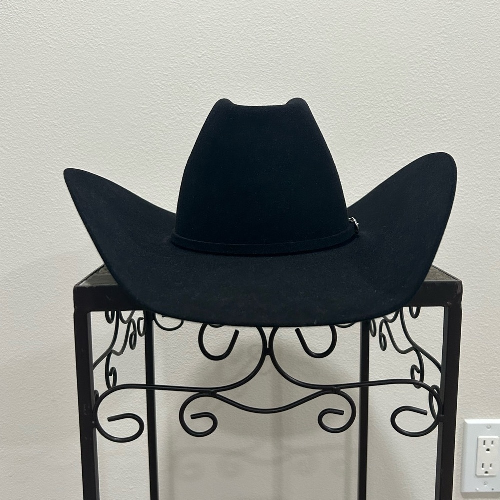 Serratelli 10X hat. Size 6 7/8
